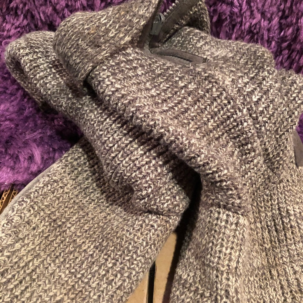 Zip Up Knit Boots
